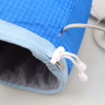 focus sur le bonnet générateur de chaleur bleu