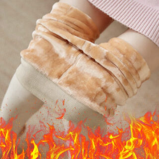 collant chauffant beige porter par une femme